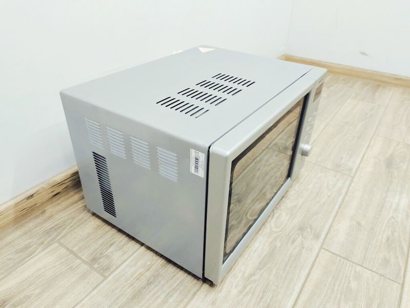 Мікрохвильова піч Medion MD 10940 1200w гриль 1000w sn S026W004509 000037174 фото