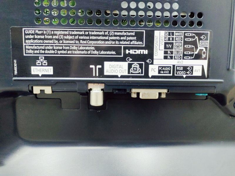 ТБ 37 Panasonic TX L37E5E LCD Full HD Smart TV 82w sn 2620012 000042303 фото