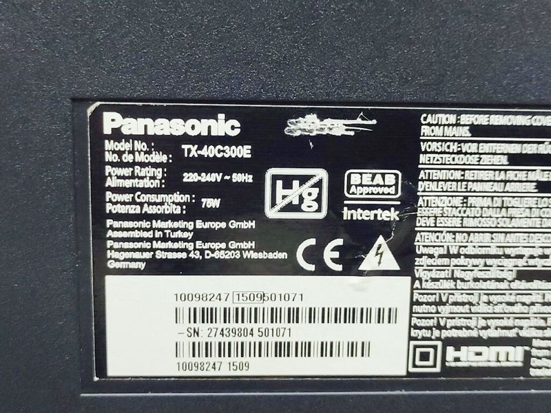 ТБ 40 Panasonic TX 40C300E LED Full HD 75w sn 27439804501071 000037644 фото