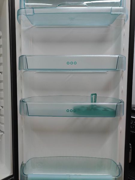 Холодильник Electrolux ERB3400X 160W 240+82л sn 33612247 n622 000052985 фото
