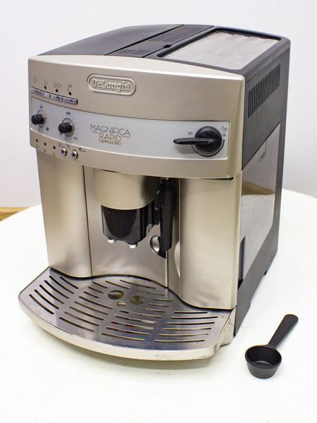 Кавомашина DeLongh ESAM3300 1350w sn 73015 000031314 фото