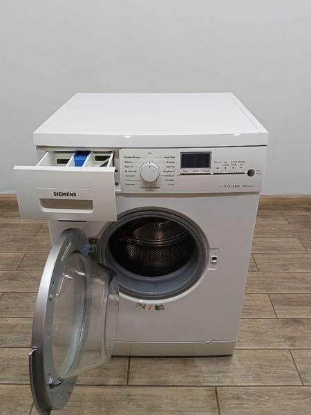 Пральна машина SIEMENS WM14E490 2300W 7кг sn 8707600272 000051138 фото