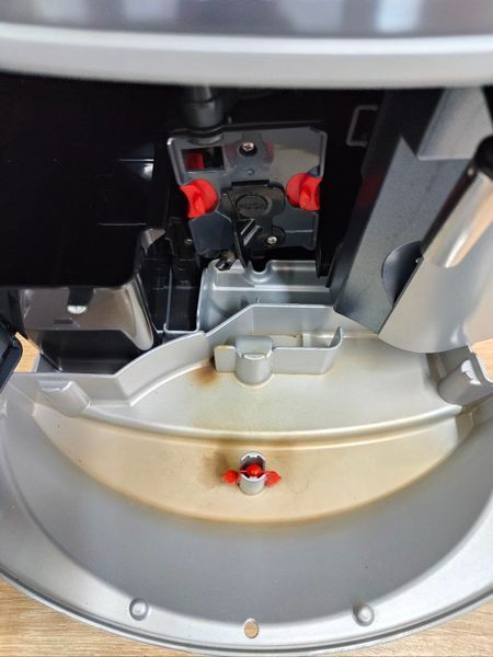 Кофемашина DeLonghi ESAM3600 1350W sn 14019 000049529 фото