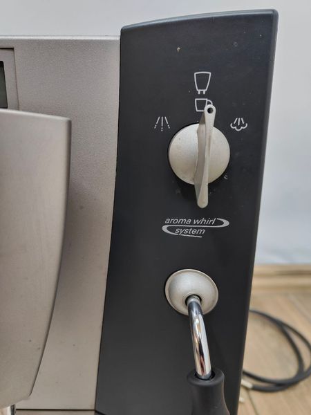 Кофемашина Bosch benvenutto TCA630102 1300W sn FD8410040160 000051265 фото