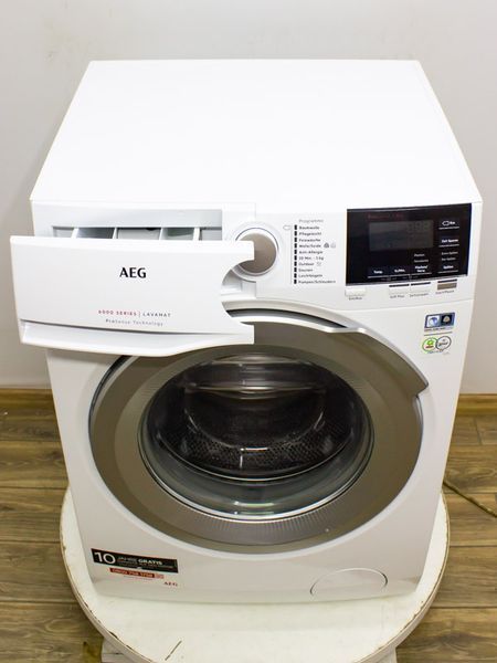 Стиральная машина AEG L6FBA48 000031755 фото