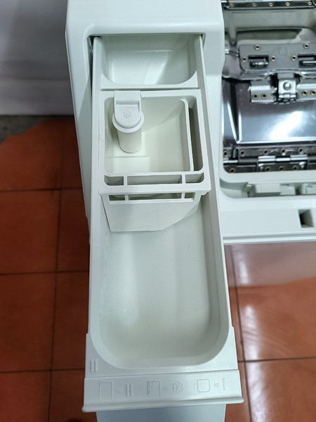 Стиральная машина вертикальная Premium W 643 F 5,5кг sn 4186300680 000052168 фото
