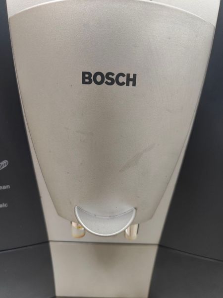 Кофемашина Bosch benvenutto TCA630102 1300W sn FD8410040160 000051265 фото
