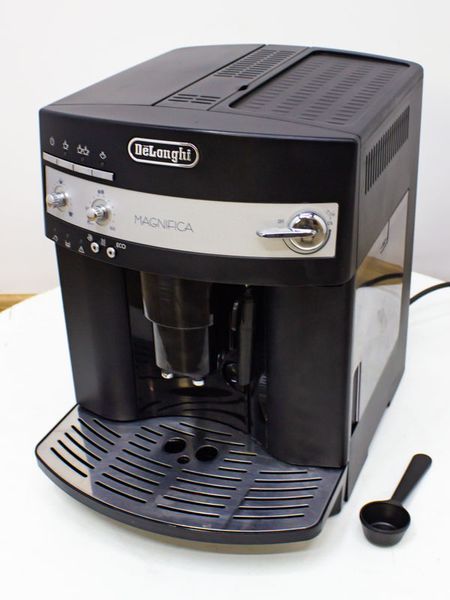 Кавомашина DeLonghi ESAM3000 B 1450w sn 24120 212097DQ12101110061 000028994 фото
