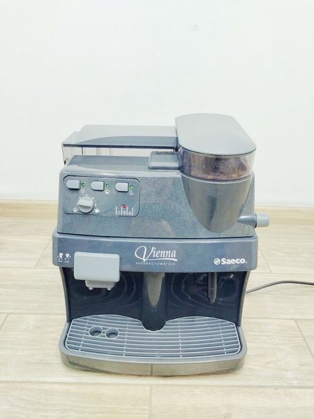 Кавомашина Saeco Vienna SuperAutomatica SUP 018 1250w sn 9003SA40258403 000039969 фото