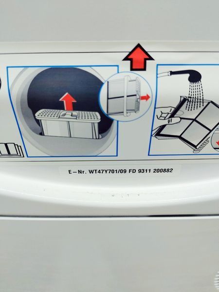 Сушильна машина Siemens IQ800 WT47Y701 09 1000w 8кг sn 9311 200882 000040780 фото