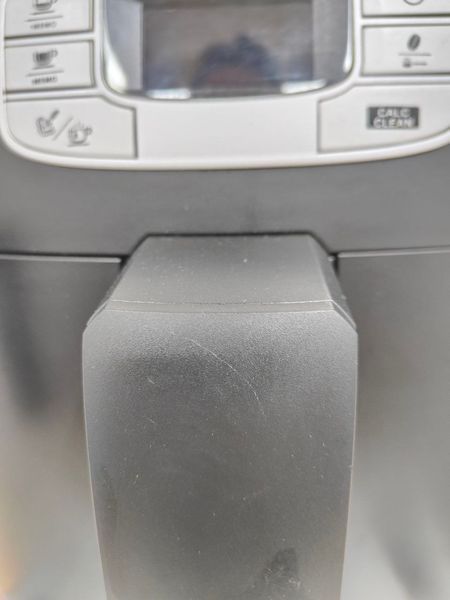 Кавомашина Saeco Intelia HD8751 1850W sn TW901245512828 000052377 фото