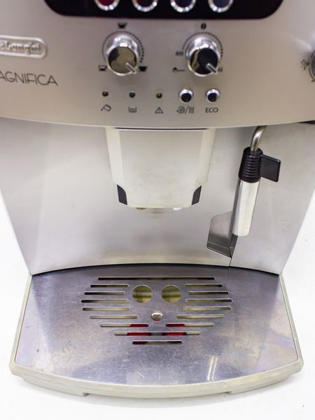 Кавомашина DeLonghi ESAM04 110 S 1450w sn 21820 212083DQ12050410159 000032287 фото
