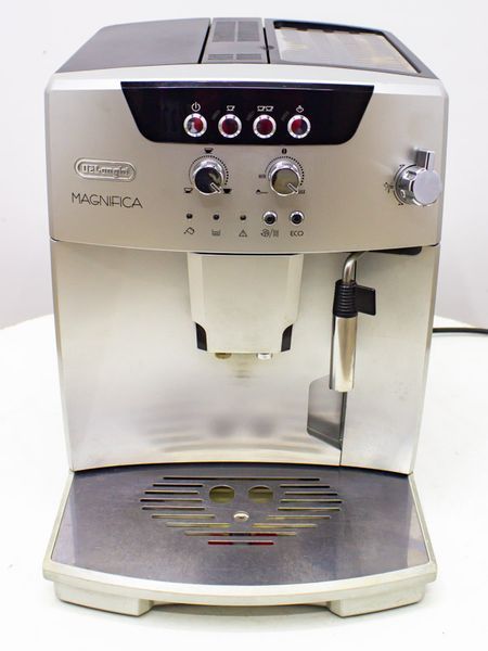 Кавомашина DeLonghi ESAM04 110 S 1450w sn 21820 212083DQ12050410159 000032287 фото