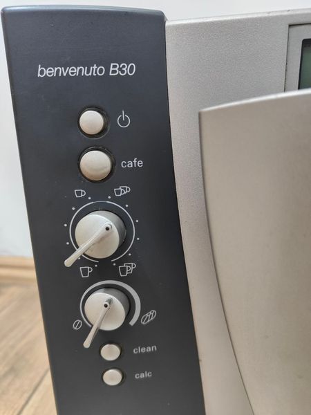Кофемашина Bosch benvenutto TCA630102 1300W sn FD8410040160 000051265 фото
