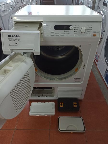 Сушильна машина Miele T8827WP 1400w 7 кг sn 55090505845 270е 000036371 фото