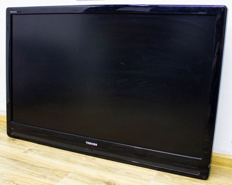 Телевизор 42 Toshiba 42XV556D LCD sn 87P06132 000013200 фото