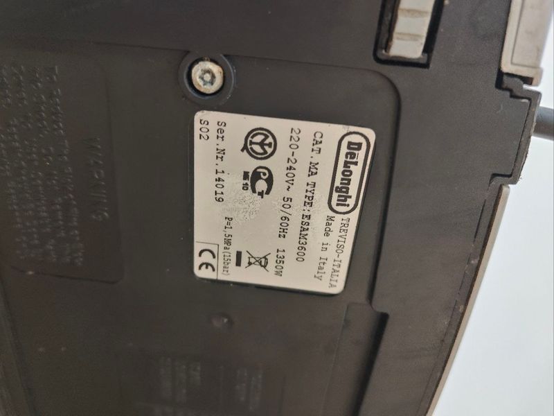 Кофемашина DeLonghi ESAM3600 1350W sn 14019 000049529 фото