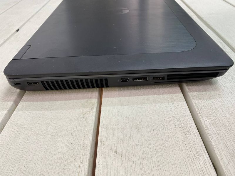 Ноутбук HP Zbook 15 G2 17.3 FHD бат 1:30 години 000053338 фото