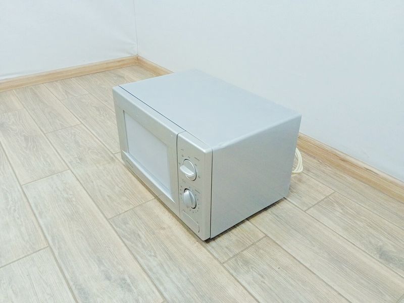 Мікрохвильова піч Privileg 30698 1200w sn DJ05200423 000039611 фото