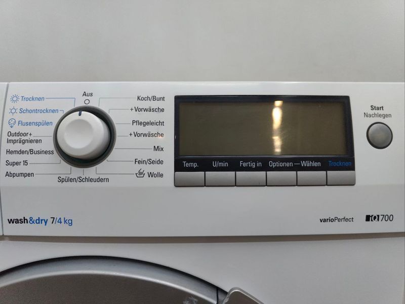 Стиральная машина с сушкой Siemens iQ700 WD14H540 2400W 7+4кг sn 9106400577 000051679 фото