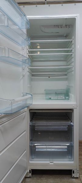 Холодильник Electrolux ERB35253W 150W 224+87л sn 74608387 n652 000053321 фото
