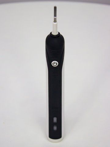 Зубная щетка электрическая Braun Oral B PRO 750 3757 LPNHE364618628 000014510 фото
