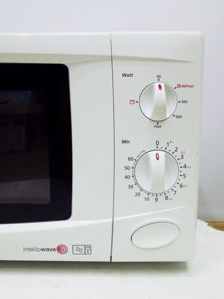 Мікрохвильова піч LG MB 3917H 1200w гриль 1100w sn 102NE56564 000034962 фото