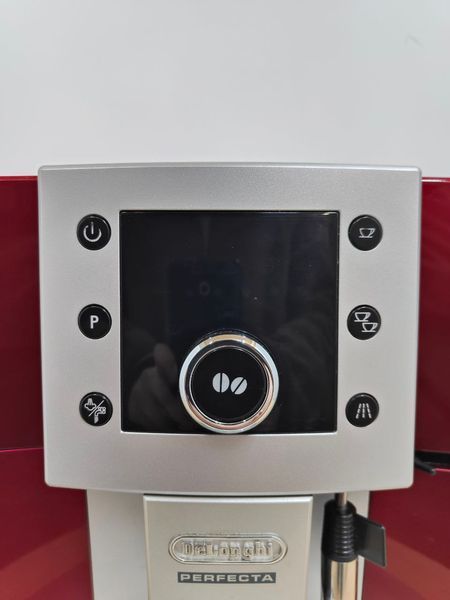 Кофемашина Delonghi Perfecta ESAM5400.R ex1 1450W sn 32621 000052373 фото
