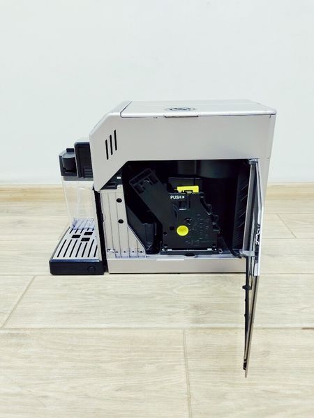 Кофемашина Saeco Minuto HD8867 000021845 фото