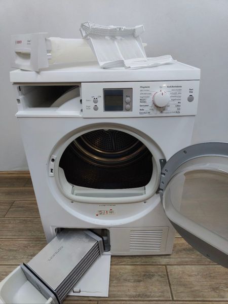 Сушильная машина Bosch WTS86513 2800W 7кг sn 200279 000049435 фото