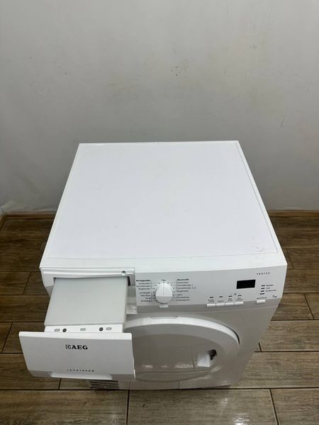Сушильна машина AEG T65370AH3 950W 7кг sn 60723680 000053535 фото