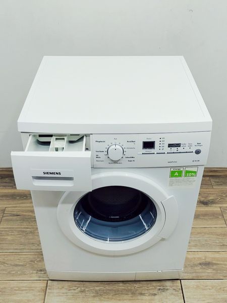 Стиральная машина Siemens WM14E343 000045804 фото