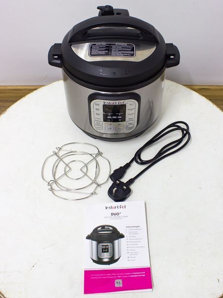 Мультиварка Instant Pot Duo60 1000w сток LPNHE604353703 74е 000032794 фото
