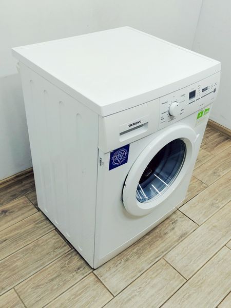 Стиральная машина Siemens WM14E343 000045804 фото