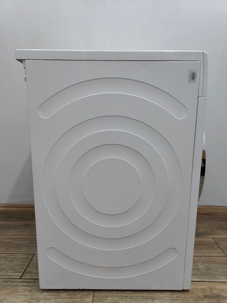 Сушильная машина Bosch WTY88780 1000W 8кг sn 9110201287 000050526 фото