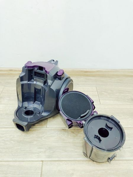 Пылесос циклонный Bosch Serie2 BGC05AAA1 700w 000030674 фото