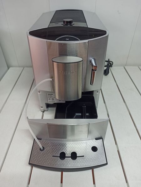 Кавомашина Miele CM 5200 1450w sn 1097262314 297е 000035048 фото