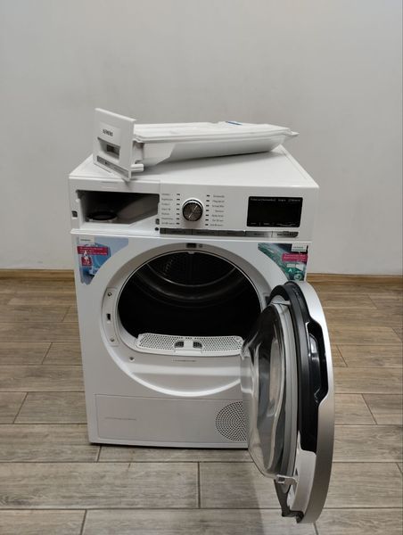 Сушильная машина Siemens WT48Y781 1000w 8 кг sn 462080362053004612 000046596 фото