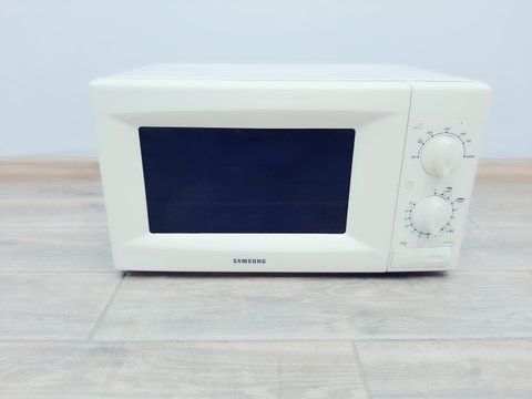 Микроволновая печь Samsung M1712N 000037158 фото