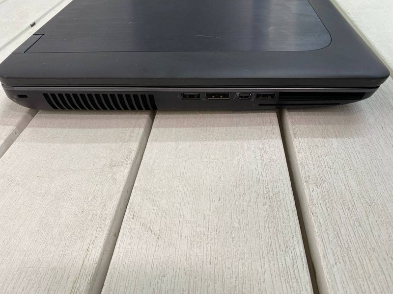 Ноутбук HP Zbook 17 G2 15.6 FHD бат до 2 часов 000053339 фото