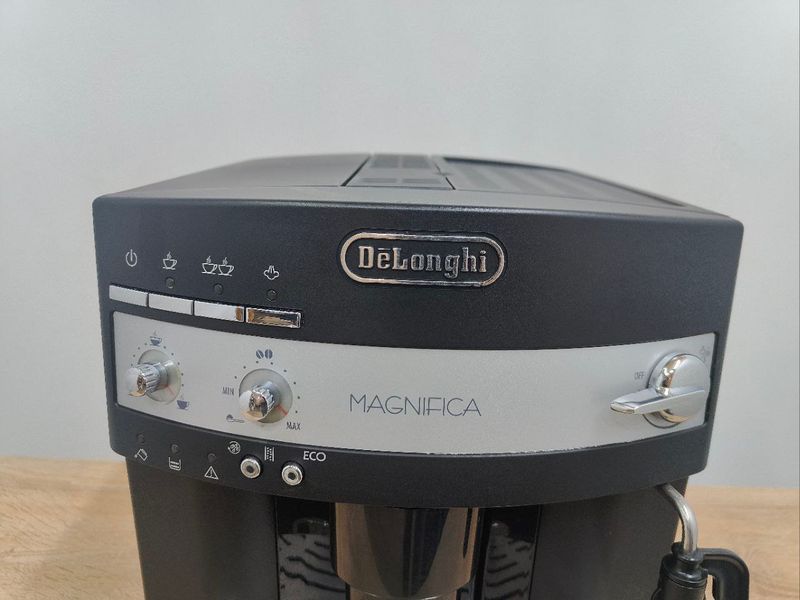 Кавомашина DeLonghi ESAM3000 1450W sn 54723 000049615 фото