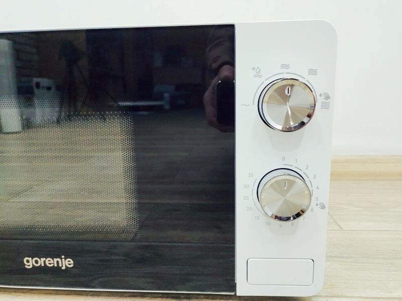 Микроволновая печь Gorenje MO20E1W 000036515 фото