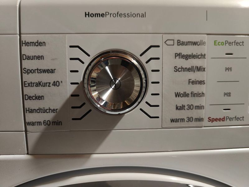 Сушильная машина Bosch WTY88780 1000W 8кг sn 9110201287 000050526 фото