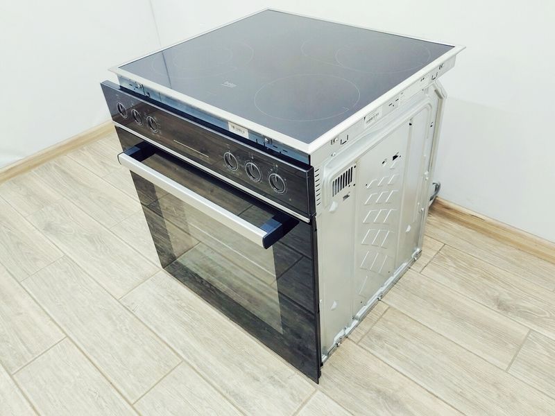 Электродуховка с варочной поверхностью Beko BBUM13329XS 000043612 фото