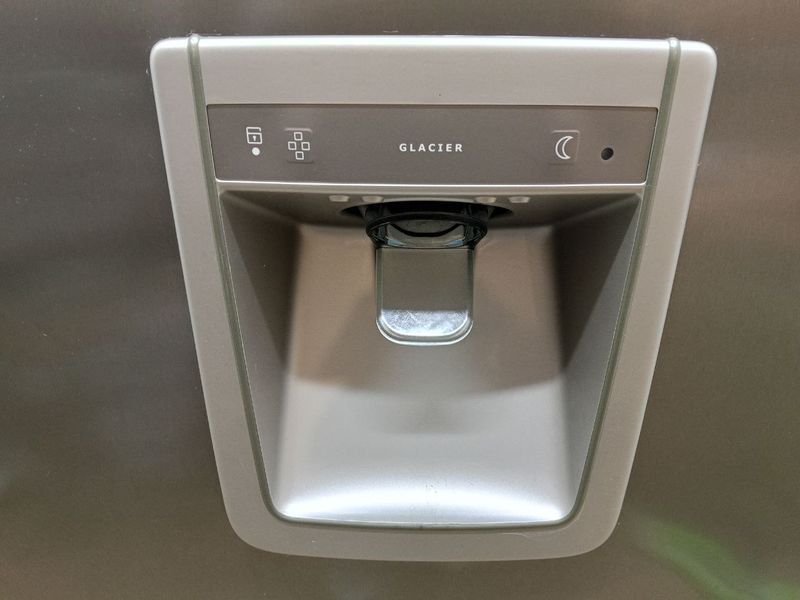 Морозильная камера Electrolux EUFG29800X 240W 252л sn 94310035 n533 000051098 фото