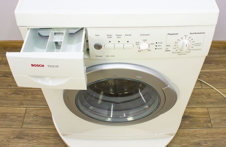 Стиральная машина Bosch Maxx WFL120A 04 000017797 фото