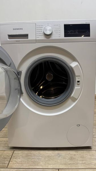 Стиральная машина Siemens iQ300 WM14NOG2 41 2300W 7кг sn 0103601203 000053866 фото