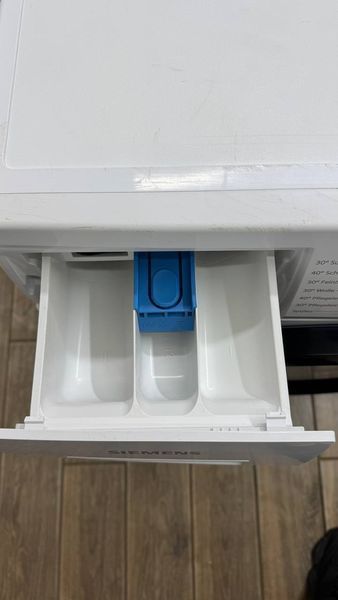 Стиральная машина Siemens iQ300 WM14NOG2 41 2300W 7кг sn 0103601203 000053866 фото