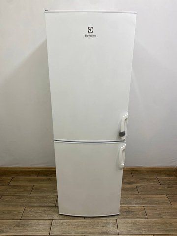 Холодильник двокамерний Electrolux EN3200JHW 194+109л 240W sn 84560028 n 414 000048799 фото