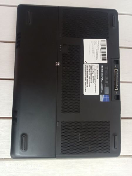 Ноутбук Dell Precision 7510 15.6 FHD бат 6:00 годин 000049735 фото